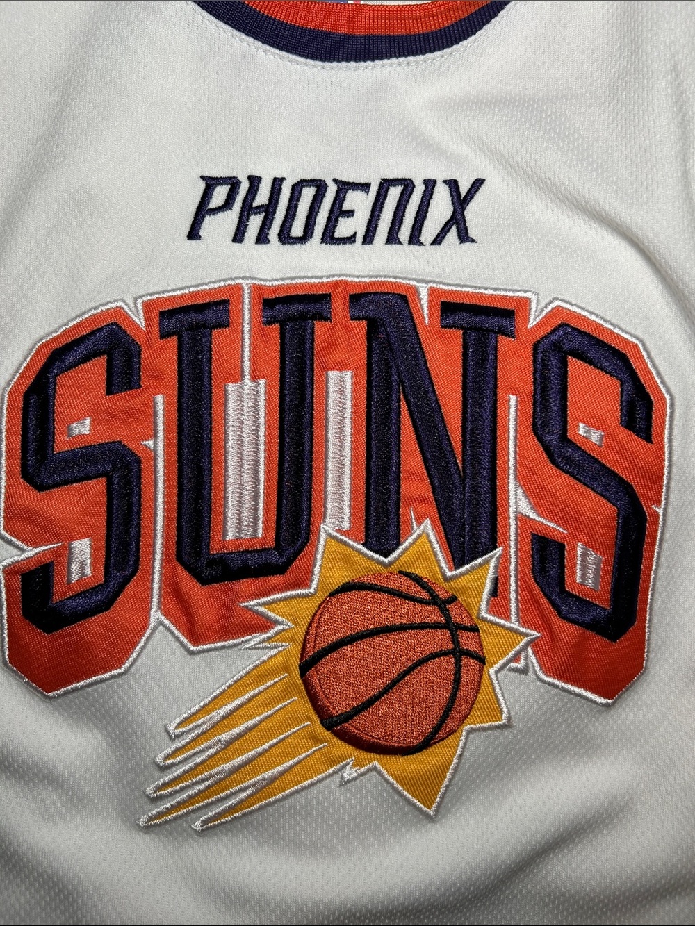 White Phoenix Suns Basketball Jersey - Picture 2 of 6